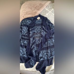 Womens medium cardigan